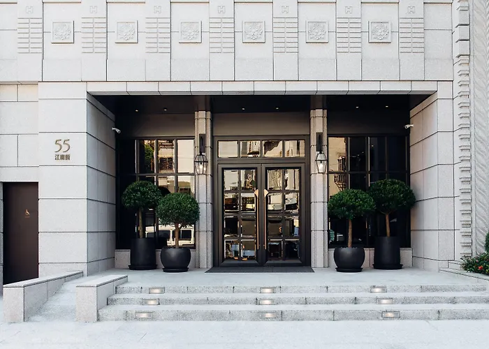 Just Palace Hotel